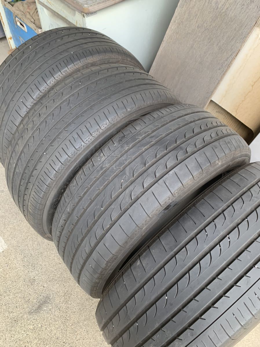 235⁄50R18 YOKOHAMA ヨコハマ RV-02 ◇中古夏タイヤ2本セット