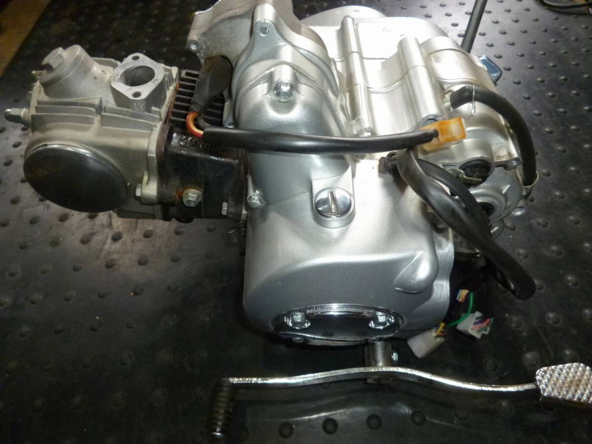 エンジン 本体 110cc 全波 4スト 125cc 中華エンジン　ノークラロータリー4速セル付エンジン（新同好調）SET（キャブ、ハーネス他）