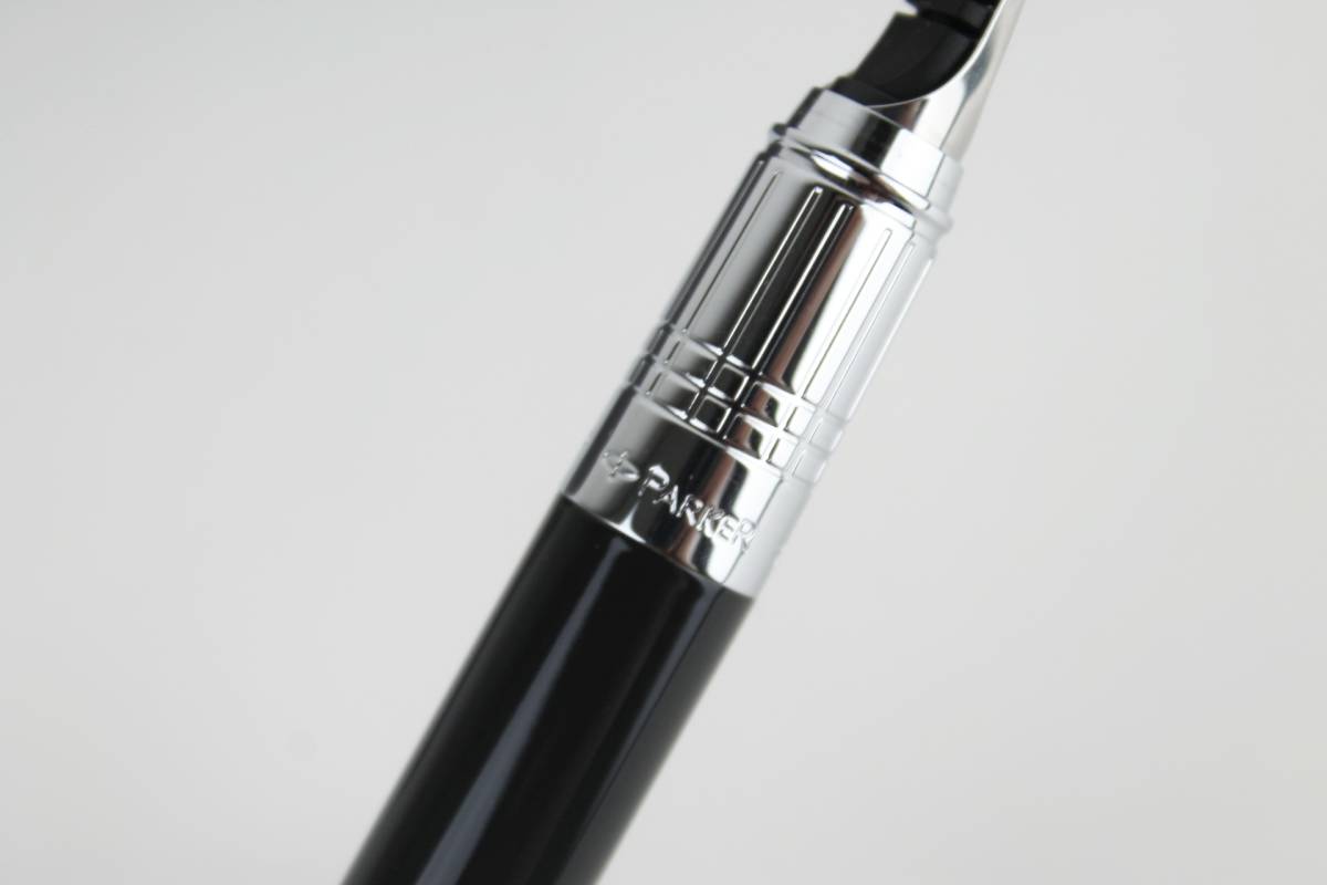 インジェニュイティ パーカー PARKER 5th | ブラックラバー&メタル