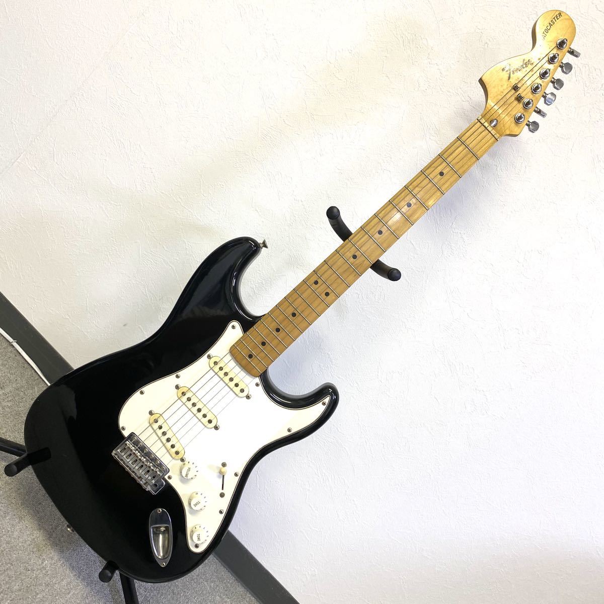 美品 リバースヘッド 90's Fender Japan（フェンダージャパン）ST-72