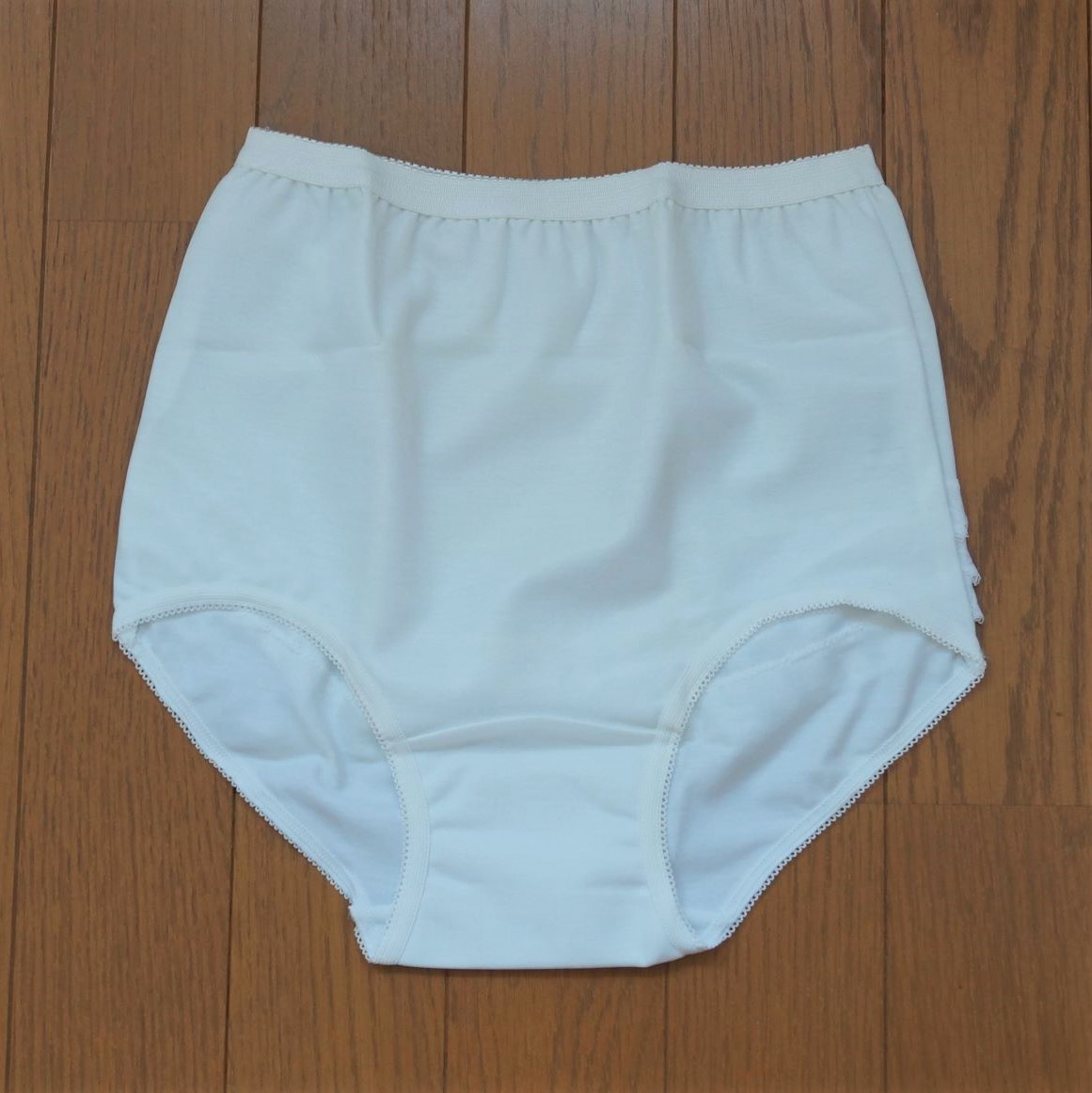 正規品，新品 クリスエバート アンダースコート ＆ ニューバランス テニススコート 1セット保管品(アンダースコート)｜売買されたオークション情報、yahooの商品情報をアーカイブ公開 - オークファン アンダースコート