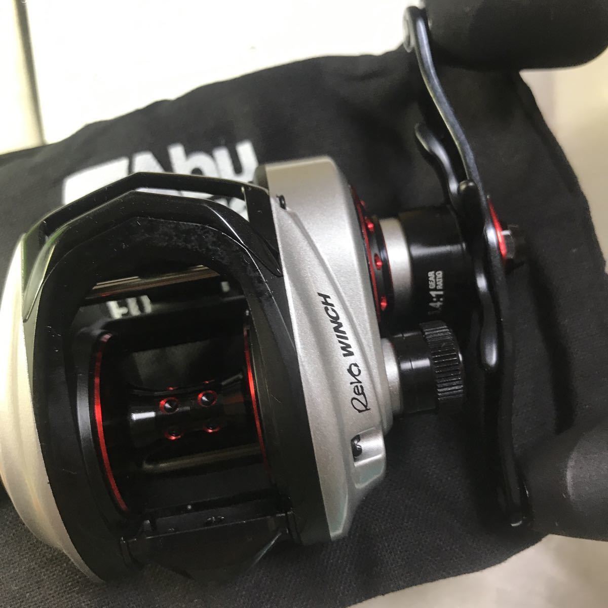 送料無料】 AbuGarcia アブガルシア REVO WINCH レボ ウィンチ 右巻き