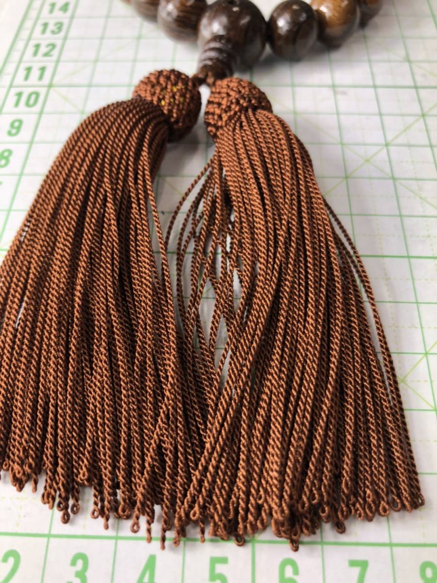 数珠 タイガーチーク 24玉 正絹 略式念珠 弘法大師レンズ入り _5