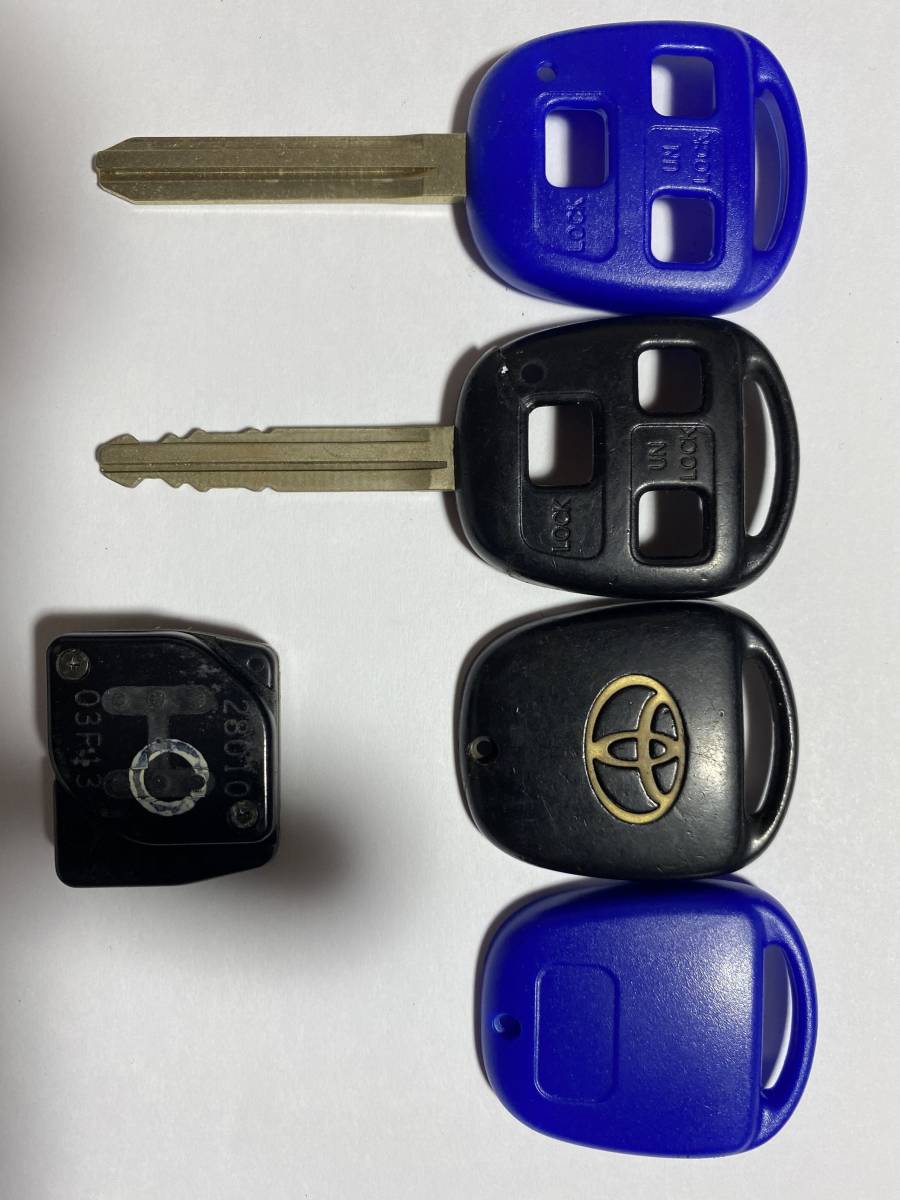 1円 ブランクキー付 トヨタ純正 ３ボタン 片側パワースライド 合鍵 