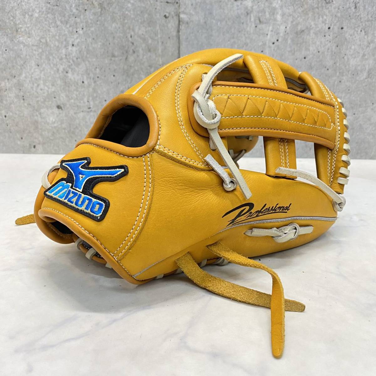 【安い，低価】 使用少 ミズノ mizuno グローブ ビューリーグ Buw League Professional CROSS WEB(オールラウンド)｜売買されたオークション情報、yahooの商品情報をアーカイブ公開 - オークファン 大人用