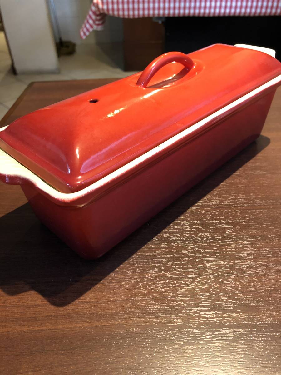 Le Creuset テリーヌ型 レッド 28 LE CREUSET テリーヌ型（赤）28 鍋 キッチン、食器