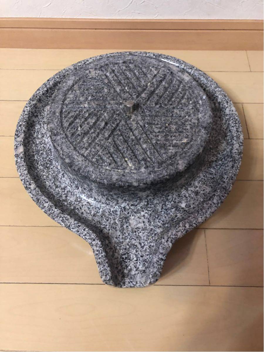  ★お買得品★石臼 （いしうす） ひき臼 （ひきうす）調理道具/碾き臼/石挽き臼/石臼挽き/手挽き★上石直径21cm型 ★現状品★