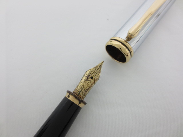 4 053 Cross クロス 万年筆 インク シルバー ゴールド ブラック 万年筆一般 売買されたオークション情報 Yahooの商品情報をアーカイブ公開 オークファン Aucfan Com 4 053 Cross クロス 万年筆 インク シルバー ゴールド ブラック 万年筆一般 売買されたオークション情報 Yahooの商品情報をアーカイブ公開 オークファン Aucfan Com