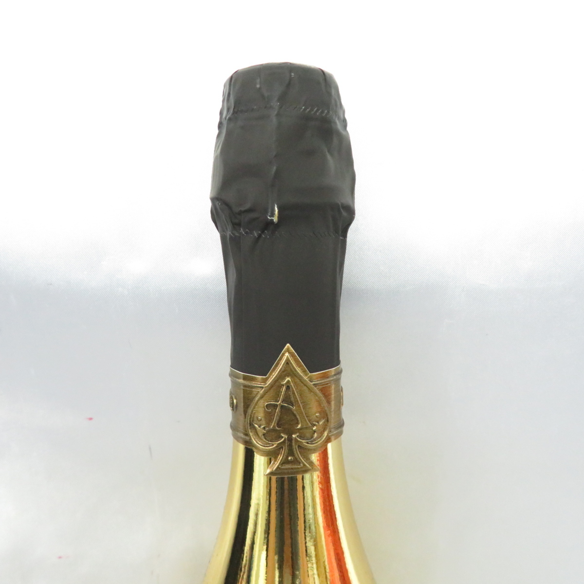 のスニーカー 【未開栓】ARMAND DE BRIGNAC アルマンドブリニャック