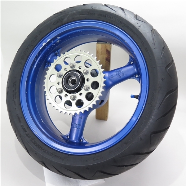 カワサキ ZX-9R ZX900B リアホイール（タイヤ付き） 180/55-17 大阪