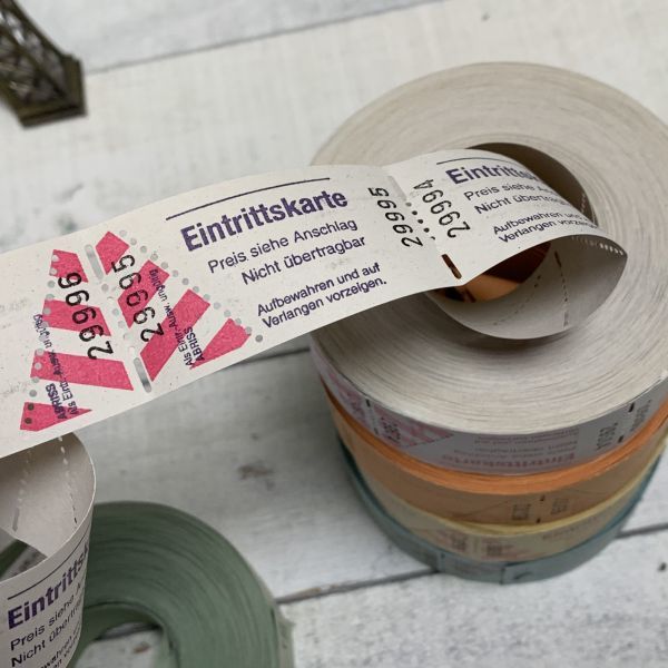 ドイツ　ロールチケット　5色　1ロール500枚×2500枚セット　ストライプ　検）アンティーク　輸入雑貨　ラッピング　コラージュタグ紙もの 052・Ａ-1379 アメリカチケット 券売機ロール紙 チョコレート : エフケイ