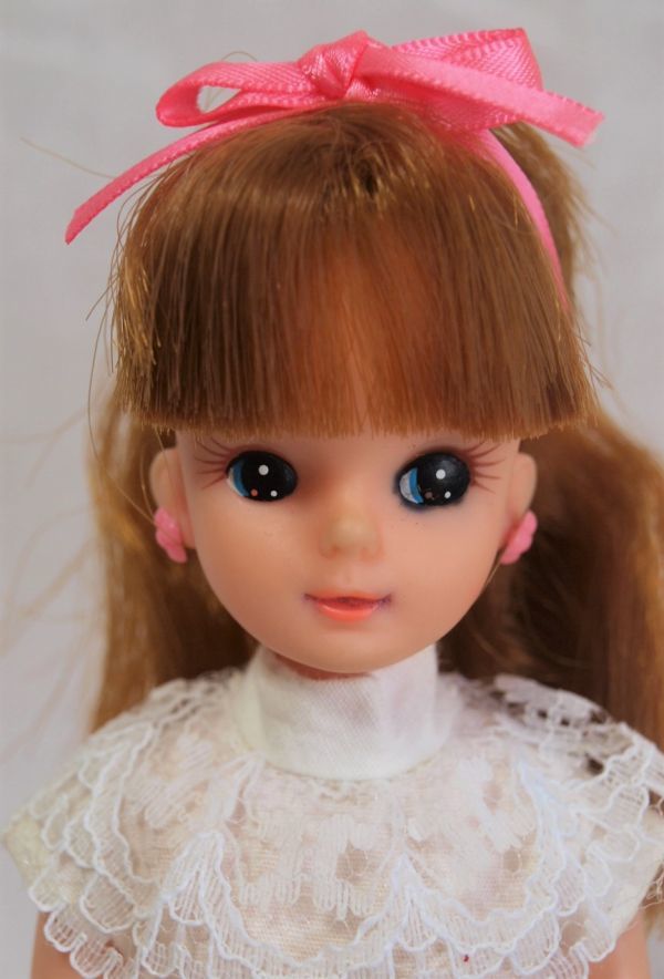 当時物タカラ3代目リカちゃん着せ替え人形お洋服セット日本製 茶髪 破線なし ドール ワンピース ドレス 三代目 昭和レトロ 古い昔 足指あり 人形 売買されたオークション情報 Yahooの商品情報をアーカイブ公開 オークファン Aucfan Com