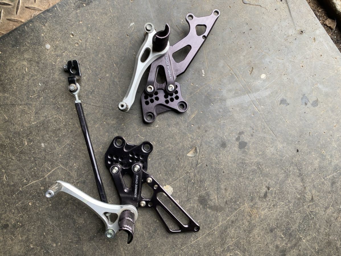 【人気セール，低価】 Ninja250R バックステップ(カワサキ用)｜売買されたオークション情報、yahooの商品情報をアーカイブ公開 - オークファン カワサキ用