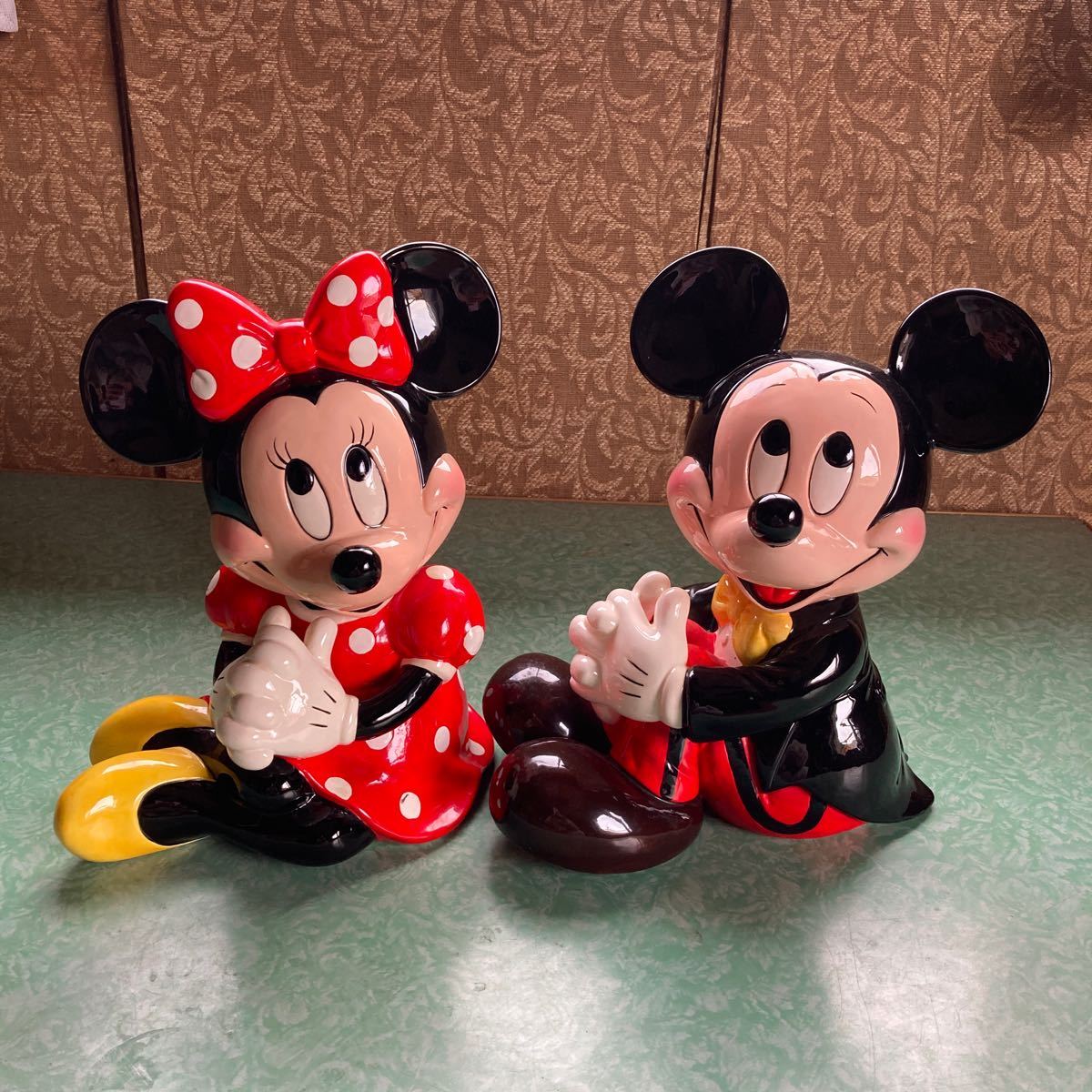 ディズニー陶器製 置物ミッキーミニー ドナルド レトロ 東京