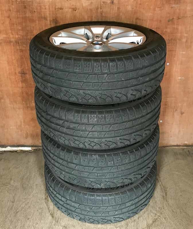 BMW純正ホイール4本ピレリースタッドレス205/55R16 BMW純正ホイール4本ピレリースタッドレス205/55R16 BMW純正ホイール4本