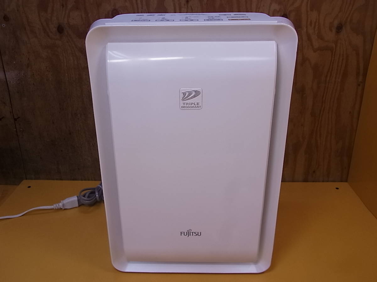 いち 美品 富士通ゼネラル 加湿脱臭器 DAS-303E-W 2018年製 富士通ゼネラル DAS-303E-W 2018年製 加湿器脱臭機 ホワイト 湿脱臭機