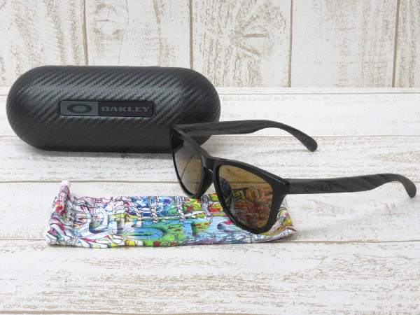 全国無料，爆買い 163A Oakley frogskins オークリー サングラス メガネ(セル、プラスチックフレーム)｜売買されたオークション情報、yahooの商品情報をアーカイブ公開 - オークファン セル、プラスチックフレーム