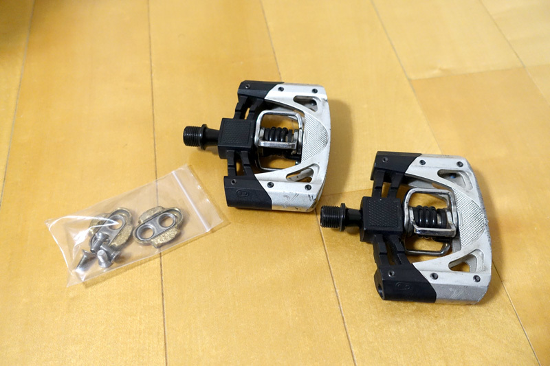 大得価，HOT クランクブラザーズ マレット2 クリート付 Crank Brothers Mallet2 ビンディングペダル SPD MTB(ビンディングペダル)｜売買されたオークション情報、yahooの商品情報をアーカイブ公開 - オークファン ビンディングペダル