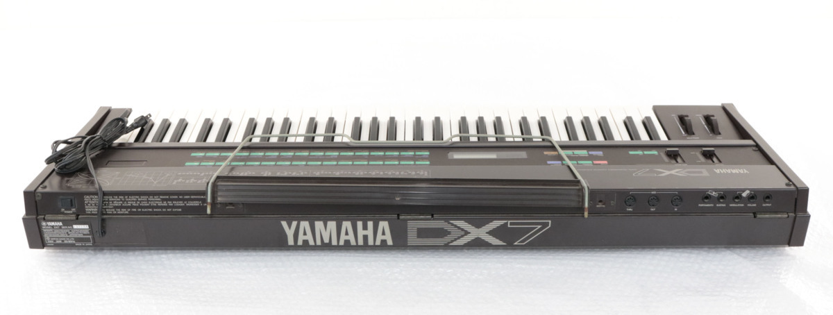 中古・現状品】YAMAHA ヤマハ DX7 FMシンセサイザー【出力確認済み