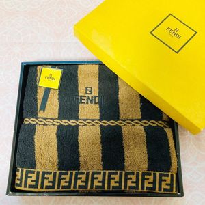 フェンディ バスタオルのヤフオク の相場 価格を見る ヤフオク のフェンディ バスタオルのオークション売買情報は27件が掲載されています