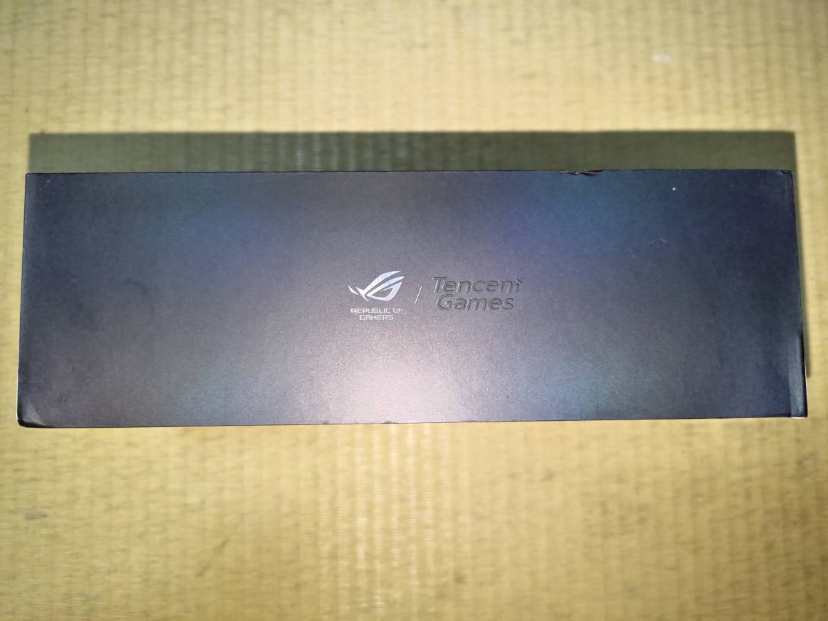 ☆1円スタート☆ 美品・未使用 ASUS ROG Phone 3 ZS661KS テンセント版(グローバルROM・日本語・Google対応) SD865+ 12GB/128GB おまけ多数_8