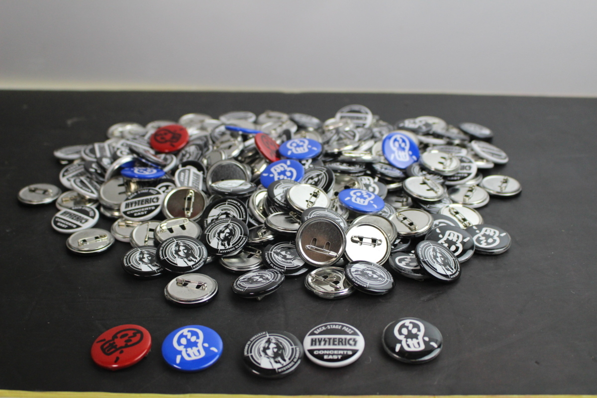 超大量 ヒステリックグラマー 缶バッジ 大量 0個以上 色々 まとめて 現状品 長期保管品 Hysteric Glamour 缶バッチ 沢山 ヒステリックグラマー 売買されたオークション情報 Yahooの商品情報をアーカイブ公開 オークファン Aucfan Com