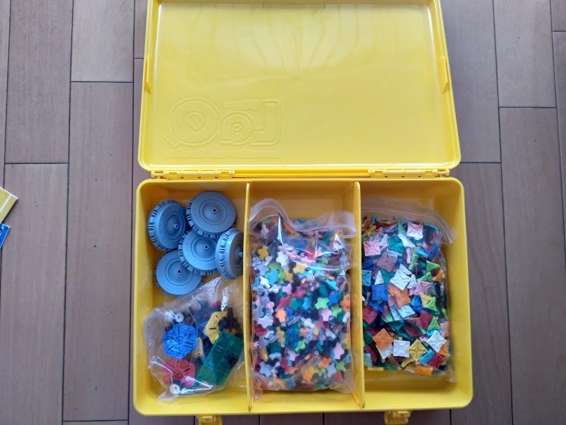 【値下げしました】LaQ　ギフトセット L　1350pcs+８pcs+30pcs　中古　_4