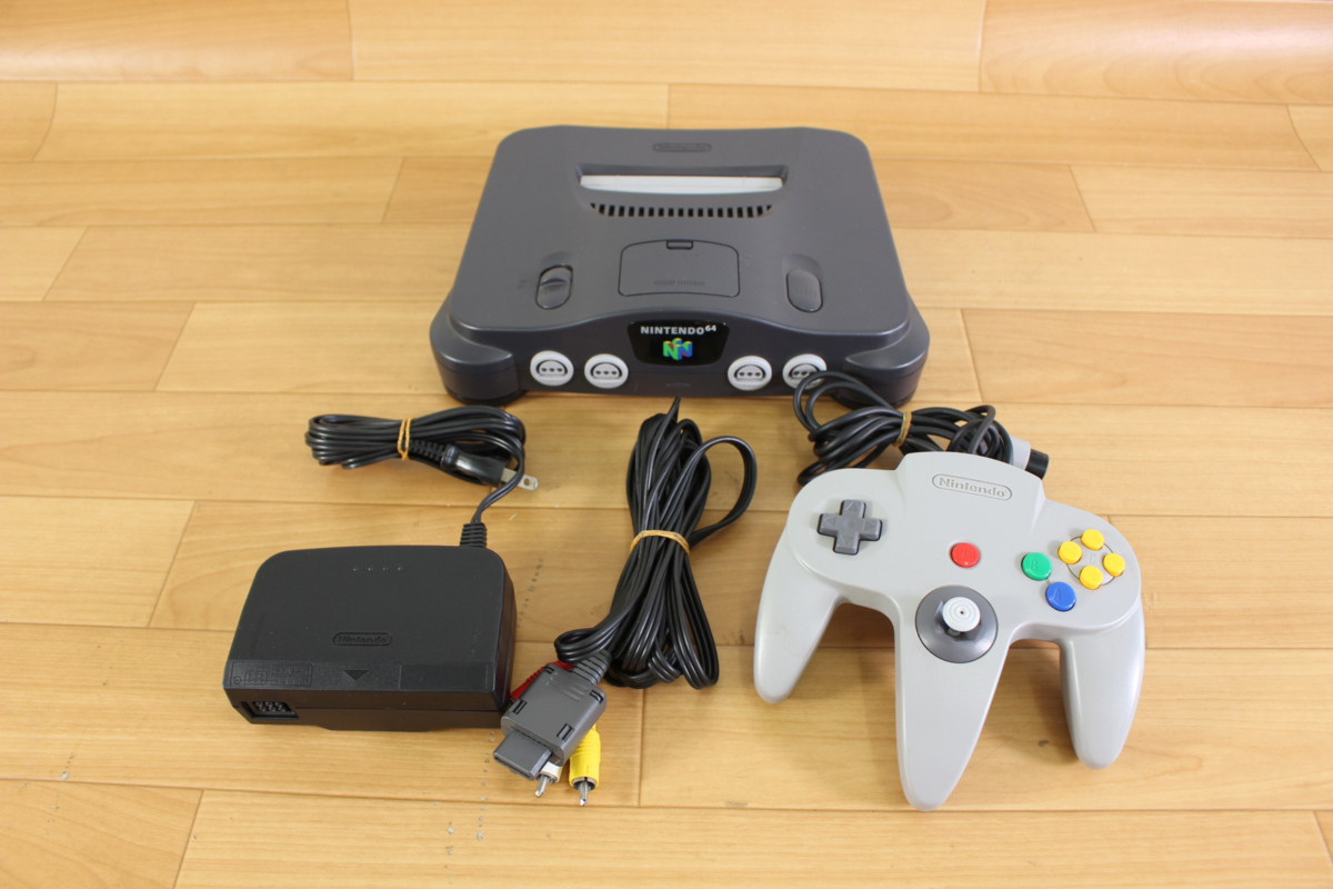 △現状品△ 任天堂 Nintendo64 NUS-001 簡易チェック 動作○ 付属品○ 傷み (2751704)