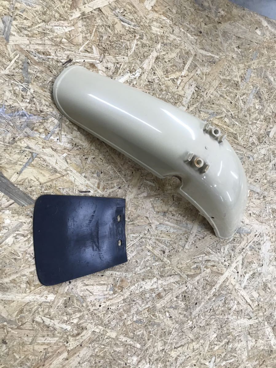 Passol パッソル 2E9 純正フェンダー フェンダー 泥除け フラップ 中古