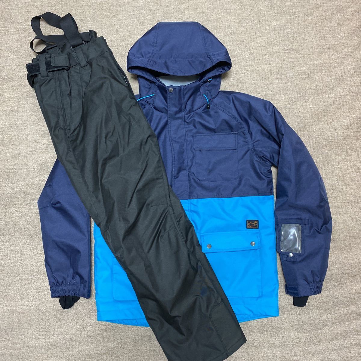ONYONE セットアップ 上下2着セット 最 安値 売上 ☆美品☆ONYONE オンヨネ☆スキーウェア 上下セット