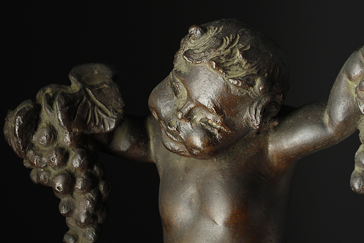 Cq587 時代物 彫刻家 小倉右一郎作 ブロンズ 葡萄を持つ子鬼像 置物 高さ23 5cm 重1 8kg 西洋彫刻 売買されたオークション情報 Yahooの商品情報をアーカイブ公開 オークファン Aucfan Com