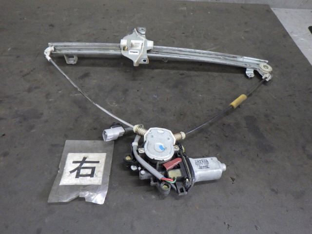 ★ 即決 H10年 RAV4 SXA10G XA1# 後期 純正 右 ドア レギュレーター モーター 運転席 動作確認済 [ZNo:03003083]