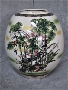 レア久谷美泉の壺(骨董品) 九谷 美泉のYahoo!オークション(旧ヤフオク!)の相場・価格を見る