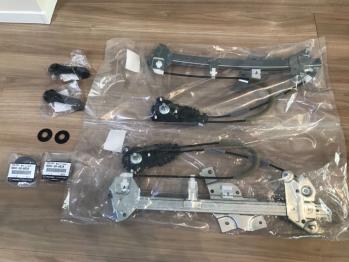 純正 くるくる窓 ユーノス ロードスター Nb6 Nb8 手動ウィンドレギュレーター 手回しウィンドウ左右セット 軽量化 ウィンドウ 売買されたオークション情報 Yahooの商品情報をアーカイブ公開 オークファン Aucfan Com