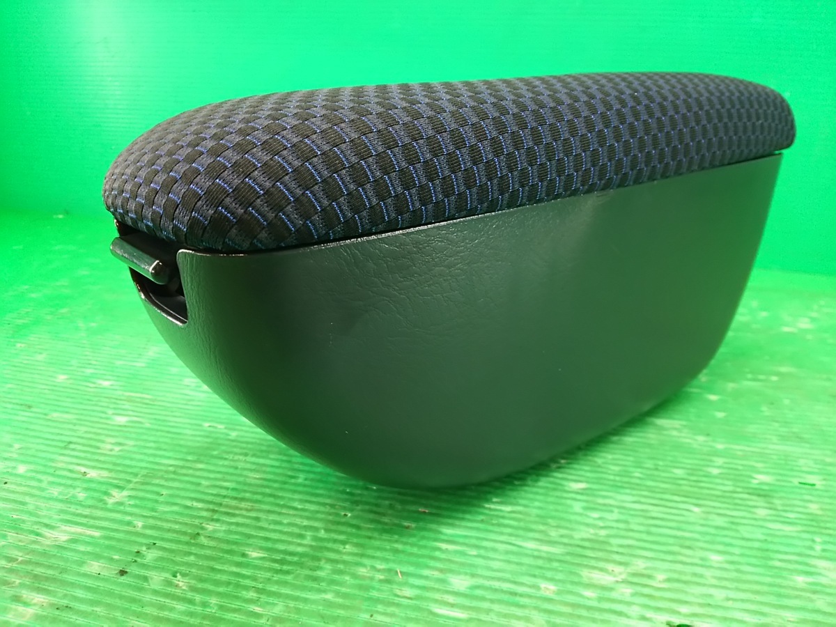 1564 52 バモス ホビオ Hm3 純正 アームレストコンソール R3 ホンダ用 売買されたオークション情報 Yahooの商品情報をアーカイブ公開 オークファン Aucfan Com