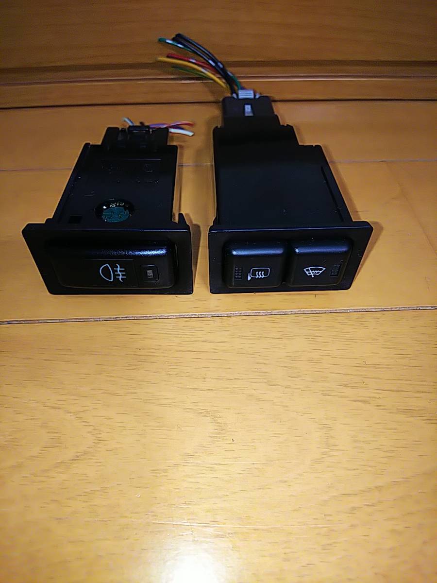 jzx100 チェイサー　寒冷地　リアフォグスイッチ チェイサー JZX100 クレスタ スイッチ 超希少トヨタ純正リア 希少