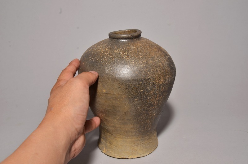 梅瓶 高麗青磁 | - 高麗 梅瓶（668–900 CE） 入蘆花（ロカニイル