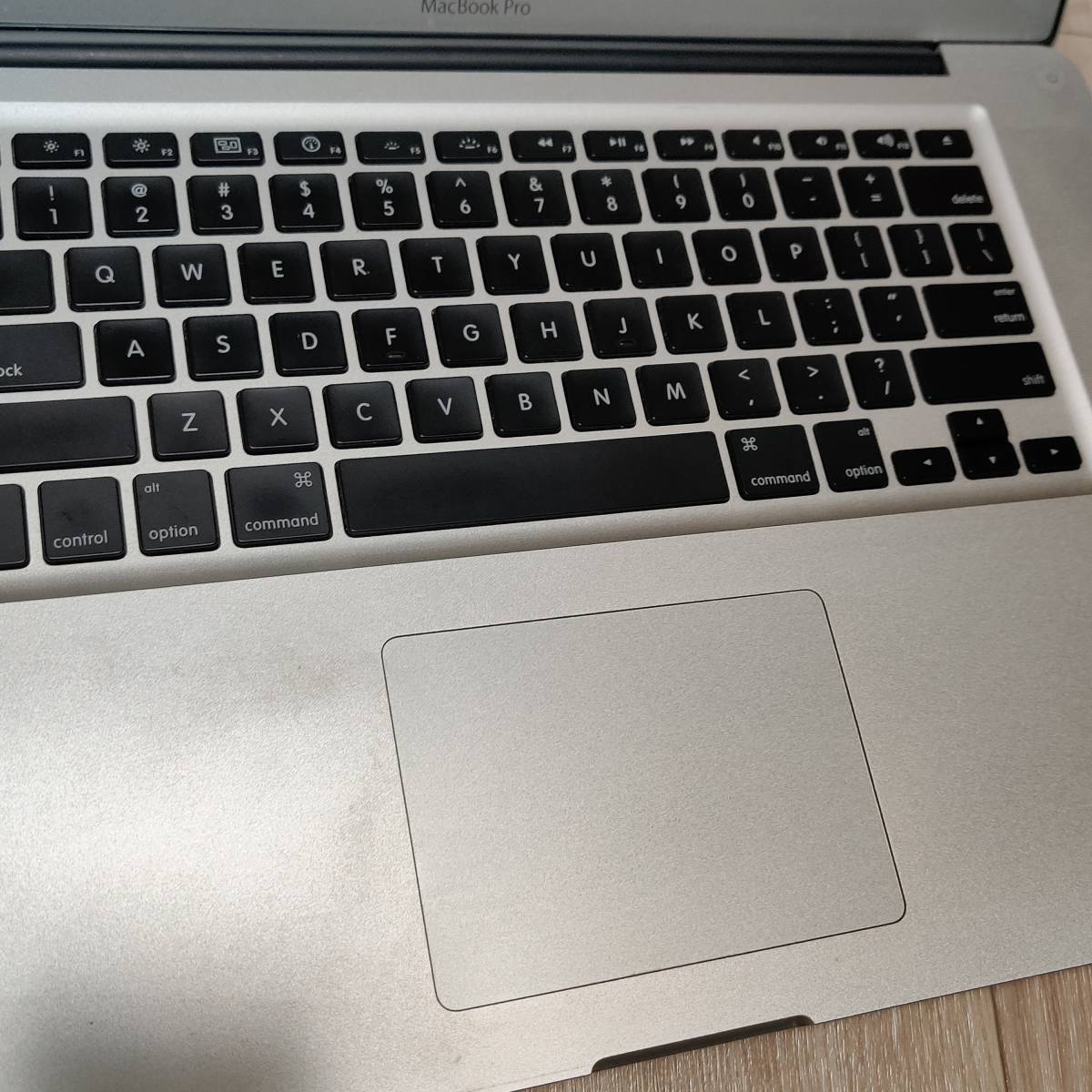 NSDF8Y】MacBook Pro 15-inch， Early 2011 本体 充電器 ジャンク JUNK