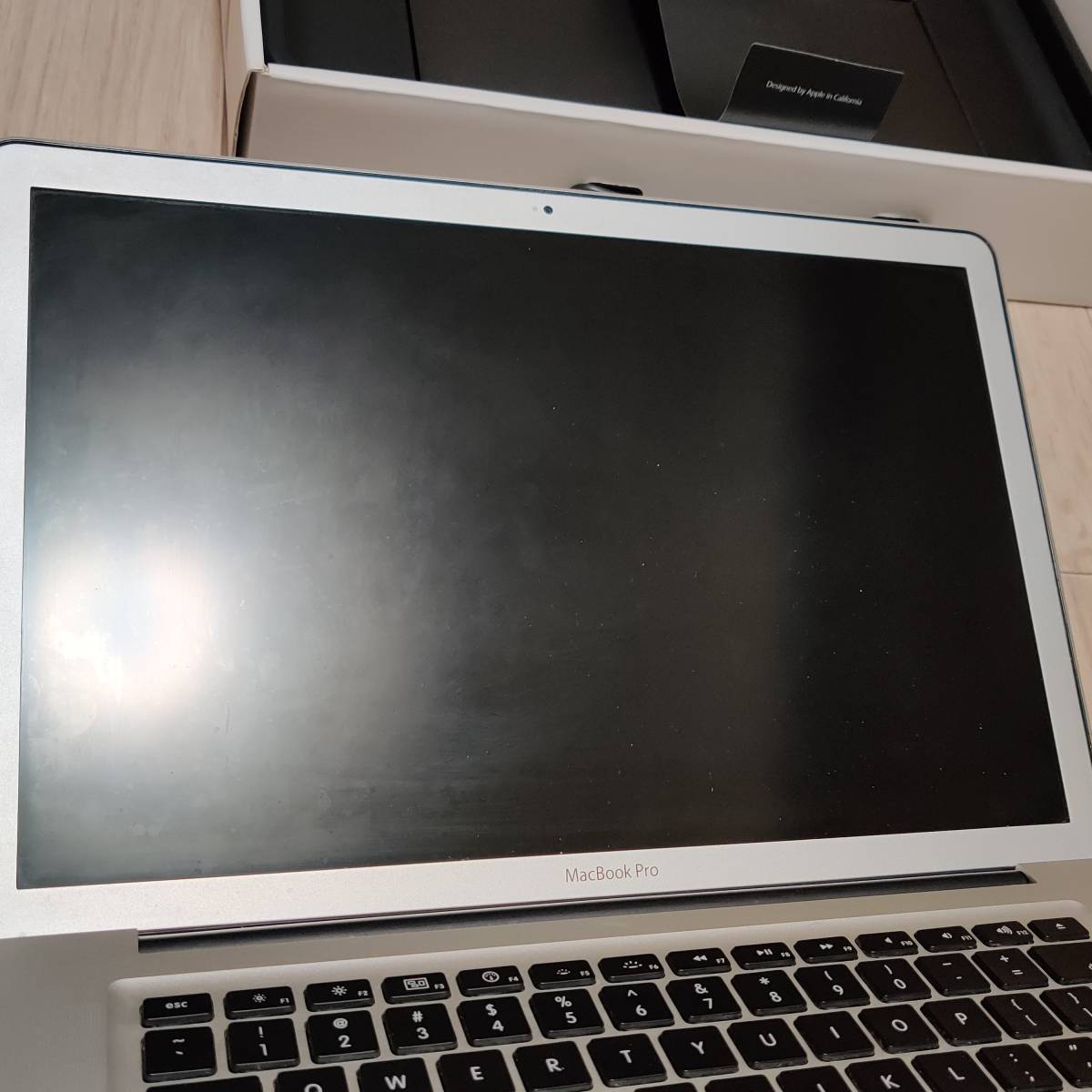 NSDF8Y】MacBook Pro 15-inch， Early 2011 本体 充電器 ジャンク JUNK
