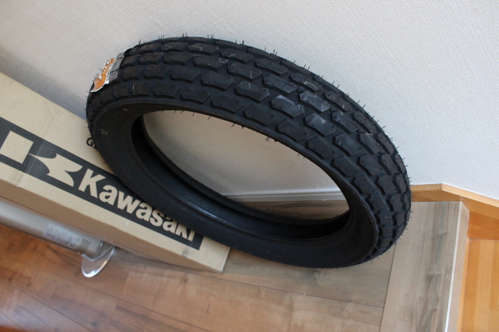 ダンロップ　K180　120/90-18 　新品　ダートトラック　 K180 ダンロップ DUNLOP リア フロント (ダートバイクプラス)