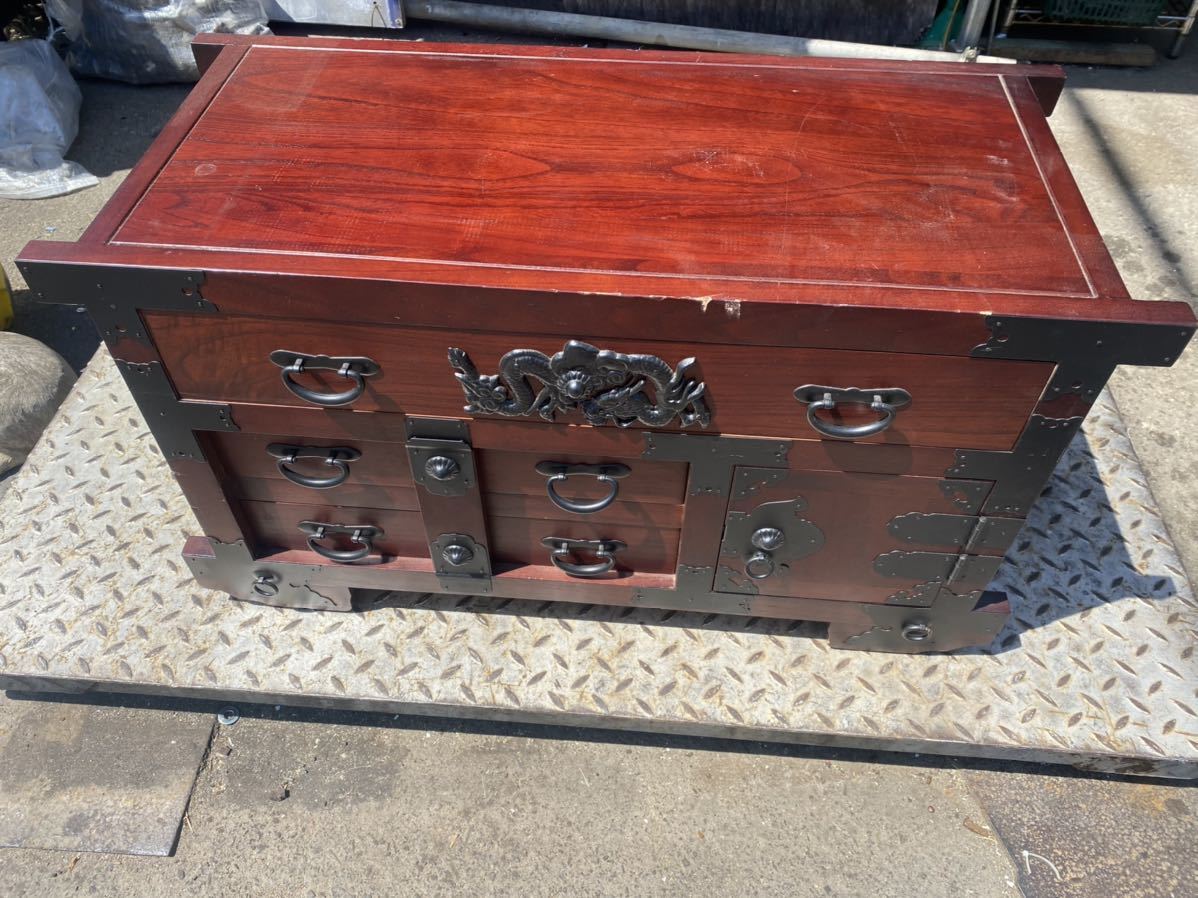 岩谷堂箪笥 欅材 民芸家具 和家具 時代箪笥 4段 漆塗り | チェスト 車