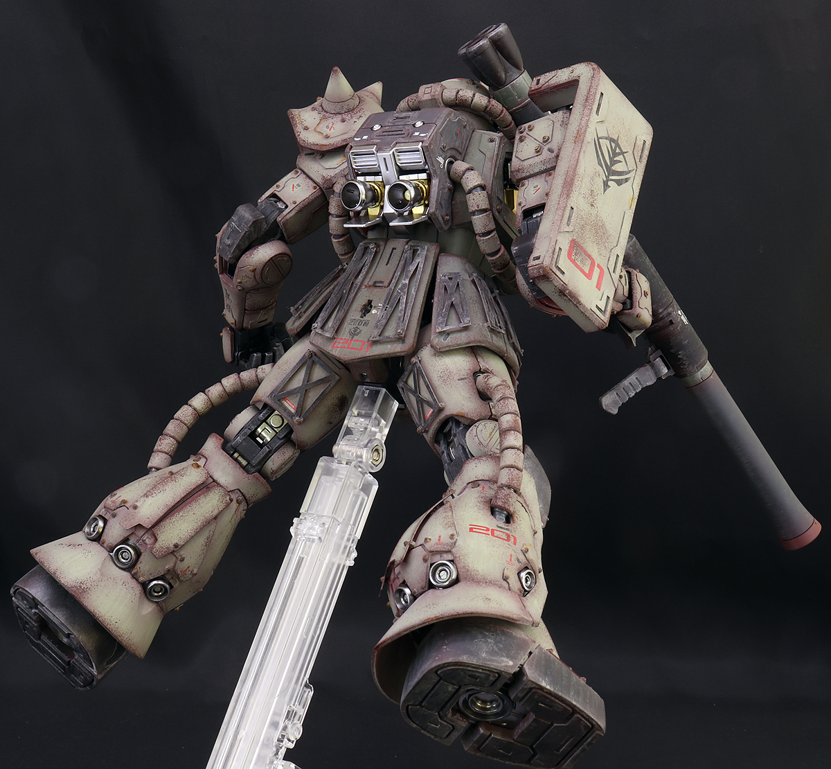 MG 　ザク　プラモデル　全塗装　完成品　ガンプラ 最新作，新作登場 MG ザクVer2.0 塗装済み完成品