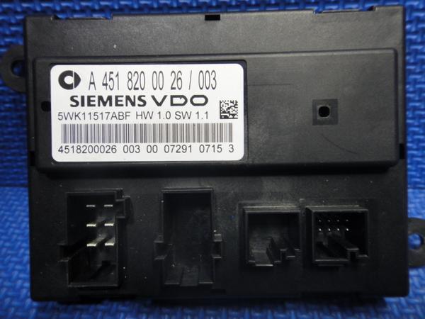 スマート フォーツー 451331 　コントロール ユニット　品番 A4518200026　[2079]