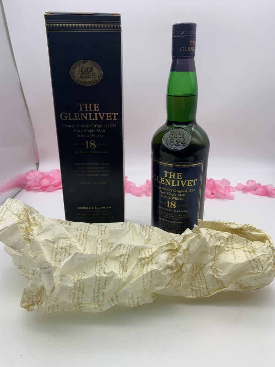 ら*こ様 旧ボトル グレンリベット18年 700ml 43% 箱付き 古酒 THE GLENLIVET（グレンリベット）18年 43％ 700ml 箱付き 旧