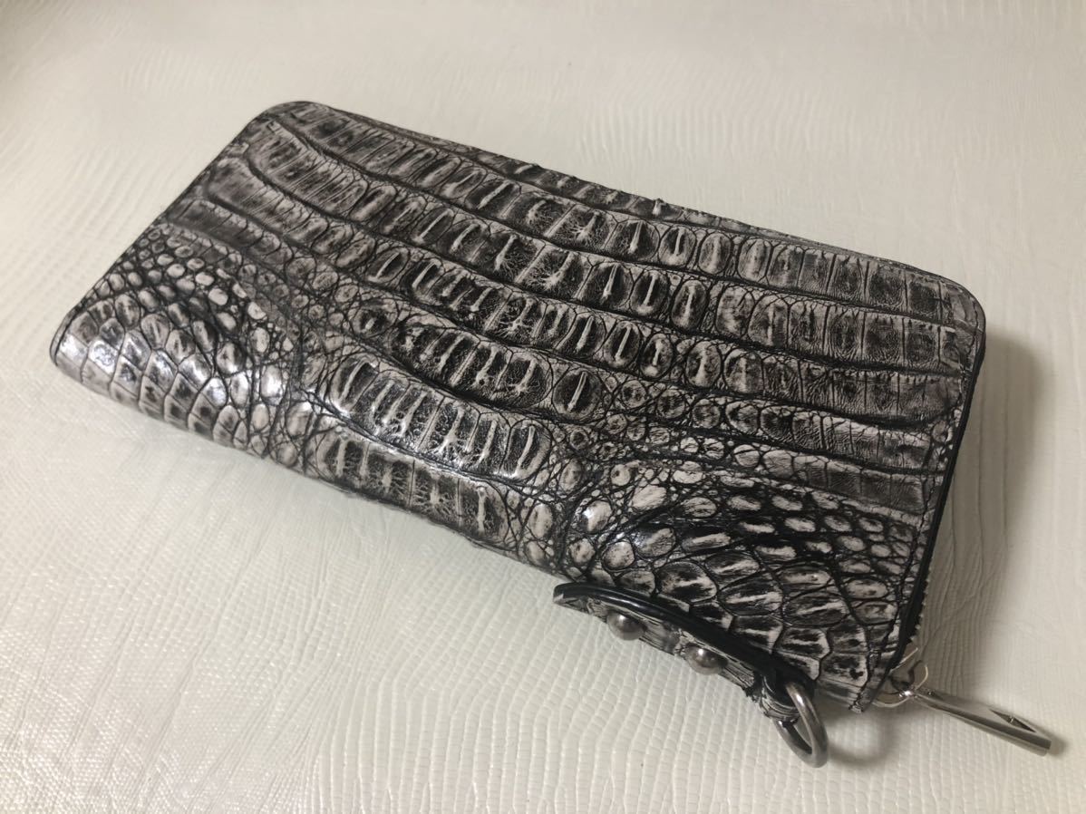超美品 三京商会 長財布 本革 ラウンドファスナー長財布 貴重品 デザイン○ワニ革 カイマンラウンドファスナー　ウォレットチェーン付き 