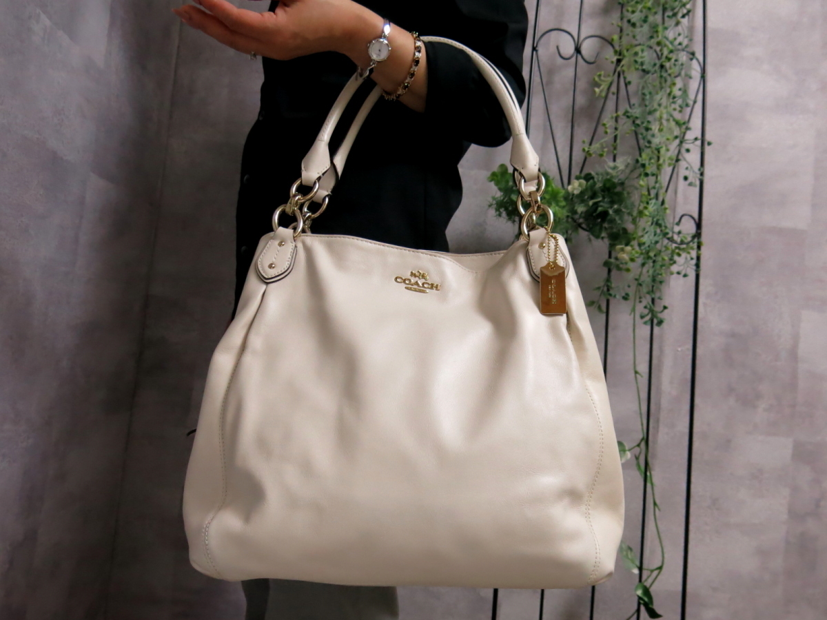 ○美品○COACH コーチ○コレット F33393○レザー 本革○ゴールド金具 