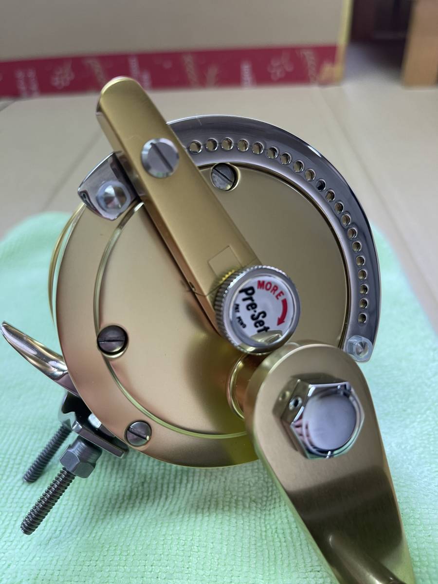 定番，新品 FIN-NOR LIGHT 12-20 (フィンノール ライト 12-20)