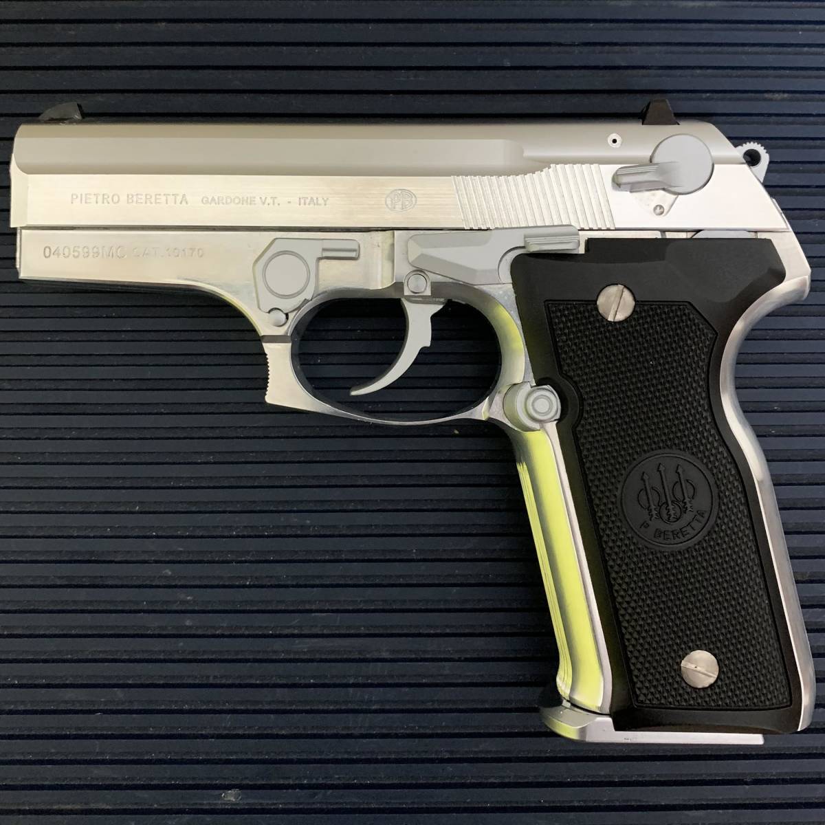 激安大特価，格安 Prime M8045 クーガーF アルミ削り出し なネイキッドシルバー 銃口閉塞済み WAベース 検 ZEKE(ガスガン)｜売買されたオークション情報、yahooの商品情報をアーカイブ公開 - オークファン ガスガン