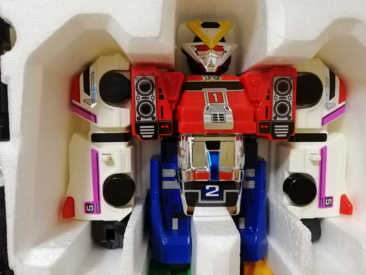 激走戦隊カーレンジャー プラデラ VRVロボ RVロボ DX激走合体RVロボ 1996年