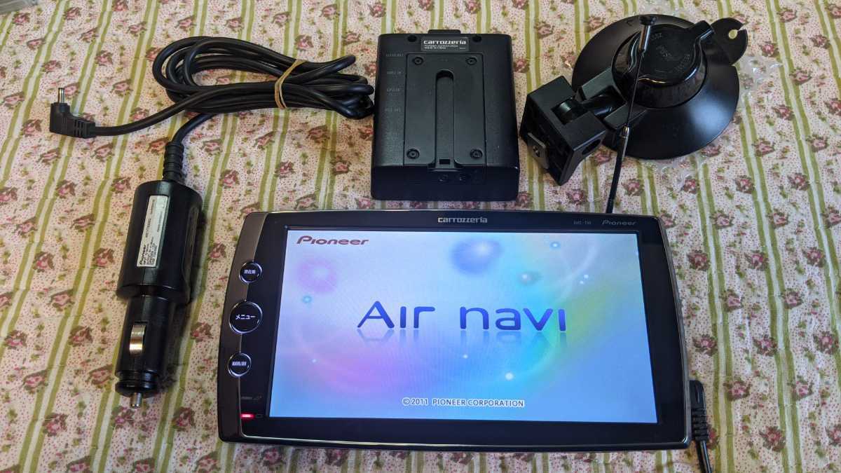 ⁄ カーナビ 地図表示 楽ナビ カロッツェリア Pioneer 7インチ 2D(180mm